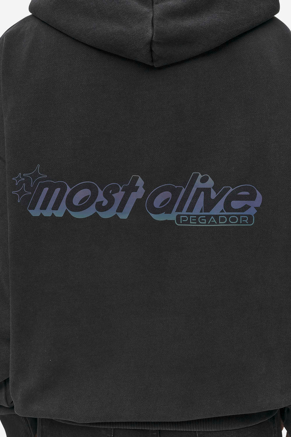 Pegador Thea Oversized Hoodie Vintage Black Detailshot aus der Most Alive Kollektion für DaHerren