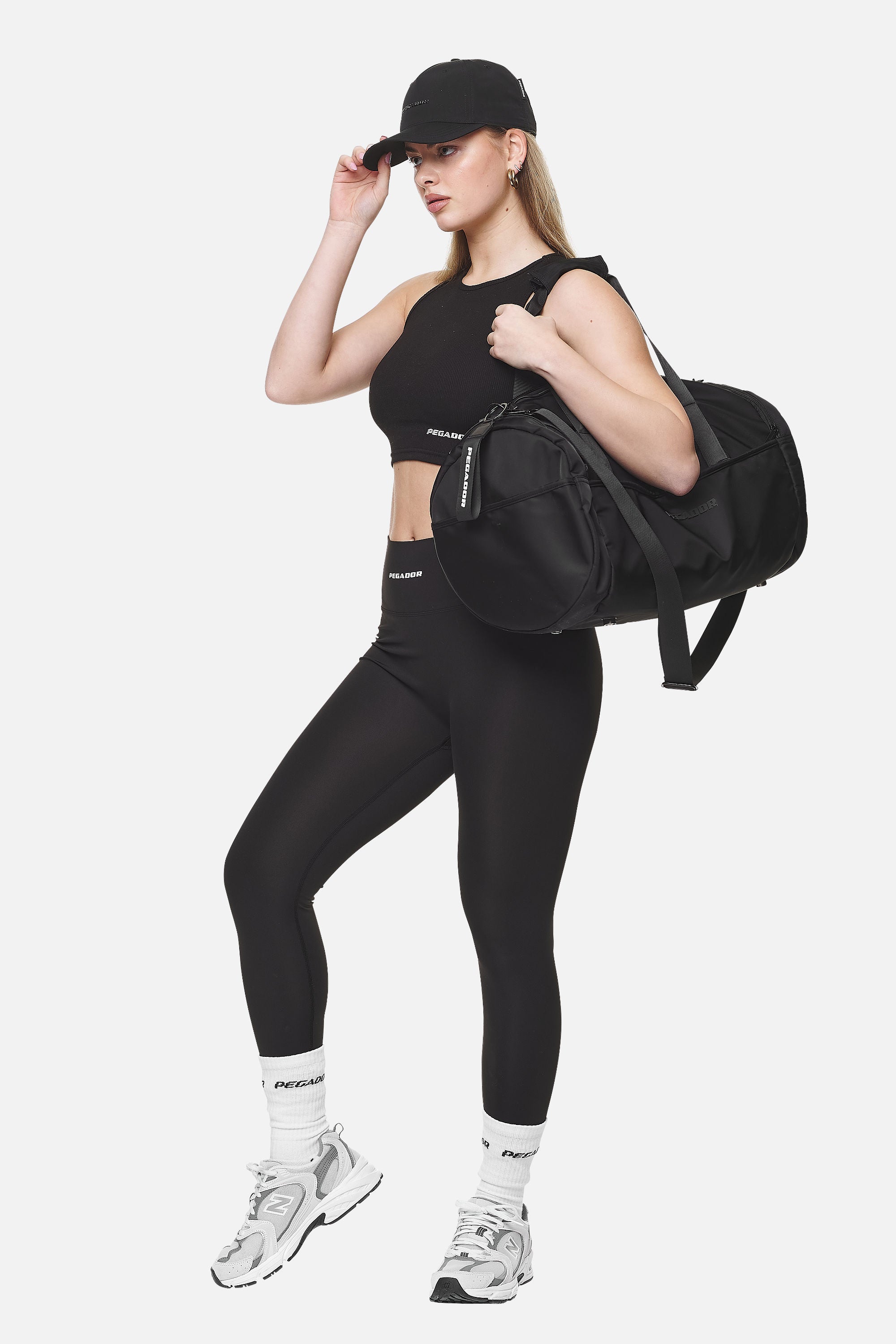 Pegador Kilgra Leggings Black Ganzkörper Bild aus der Never Too Late Kollektion für DaHerren