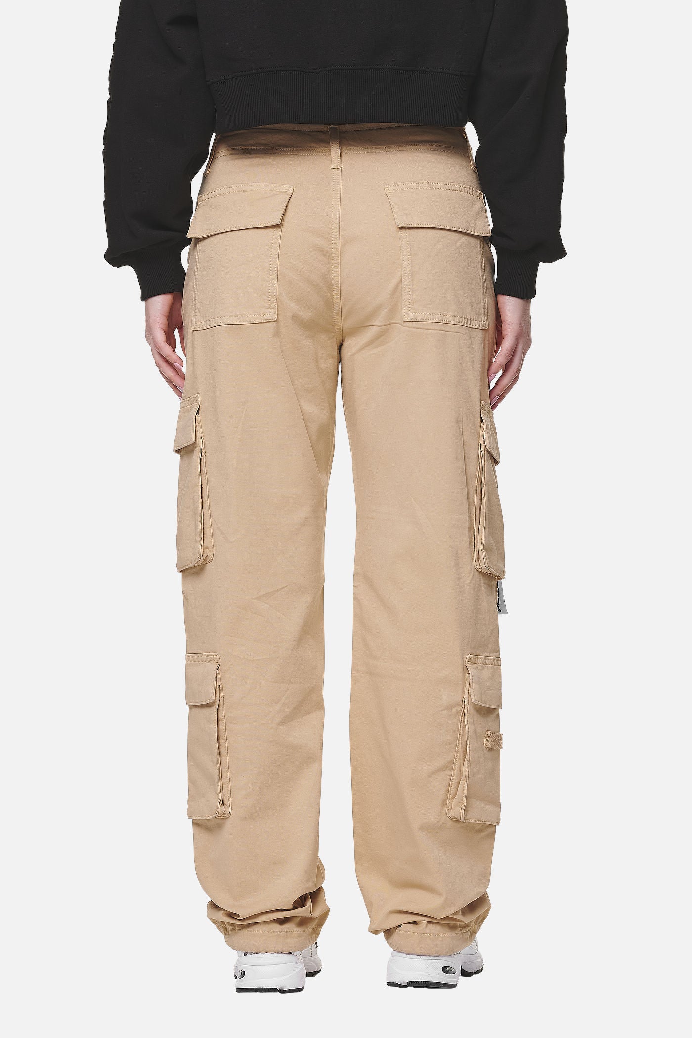 Pegador Tanami Wide Cargo Pants Washed Safari Sand Gegenansicht aus der Never Too Late Kollektion für DaHerren