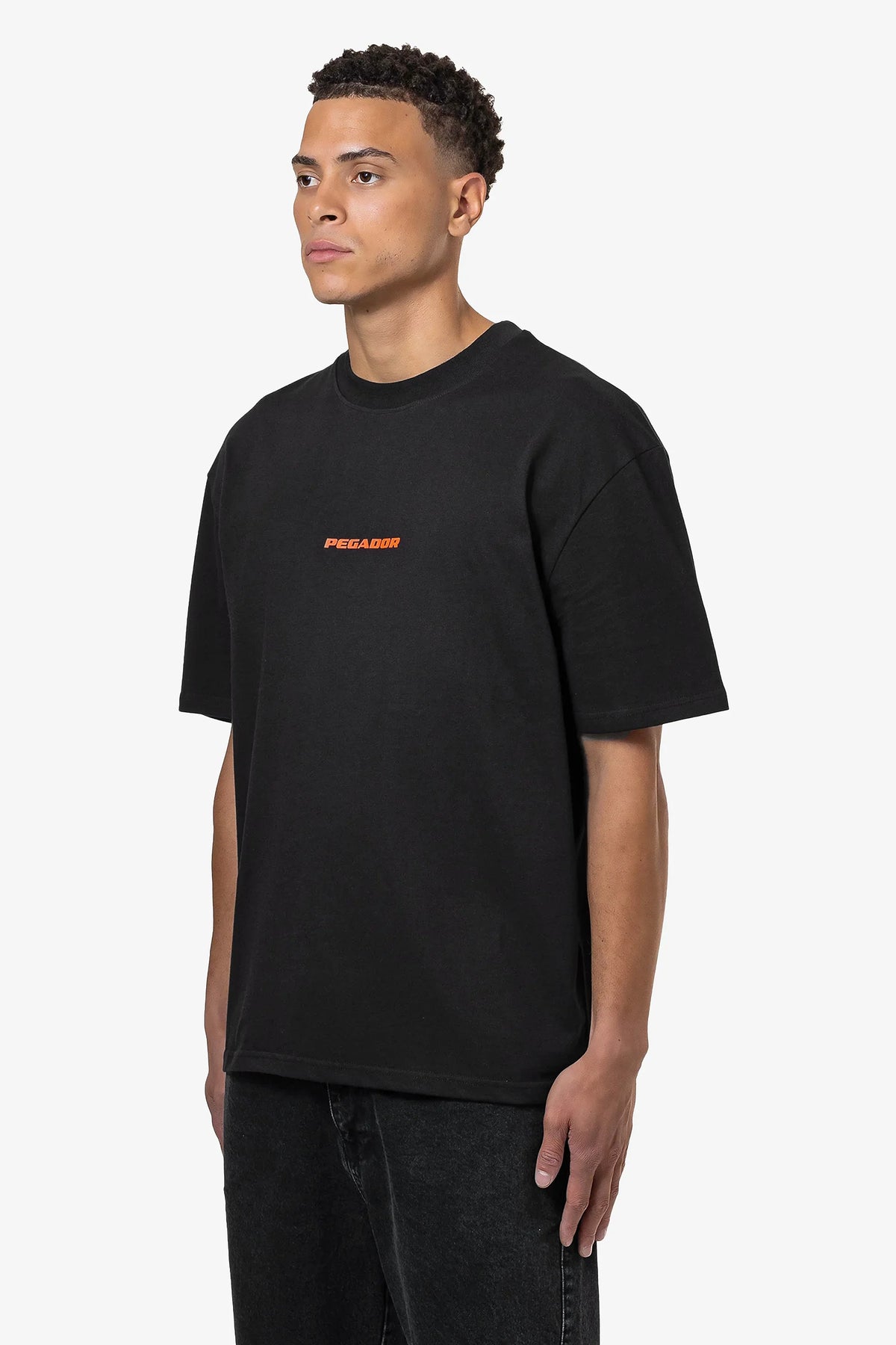 Colne Logo Oversized Tee Black Signal Red – PEGADOR®