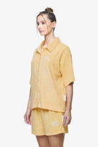 Pegador Cecina Frottee Overshirt Golden Sun Seitenansicht aus der Finer Things Kollektion für DaHerren