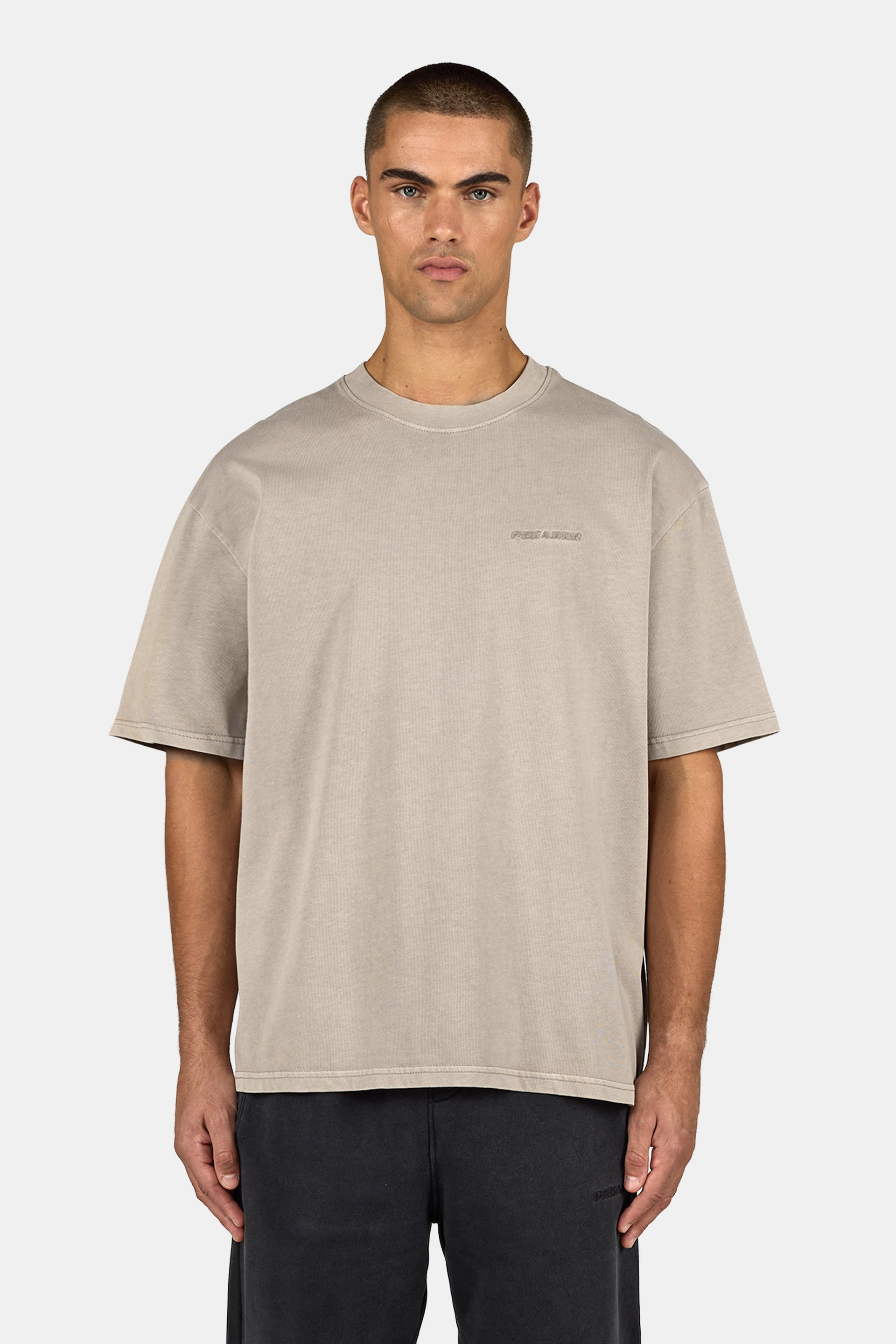 Logo Oversized Tee Vintage Rock Grey – PEGADOR®
