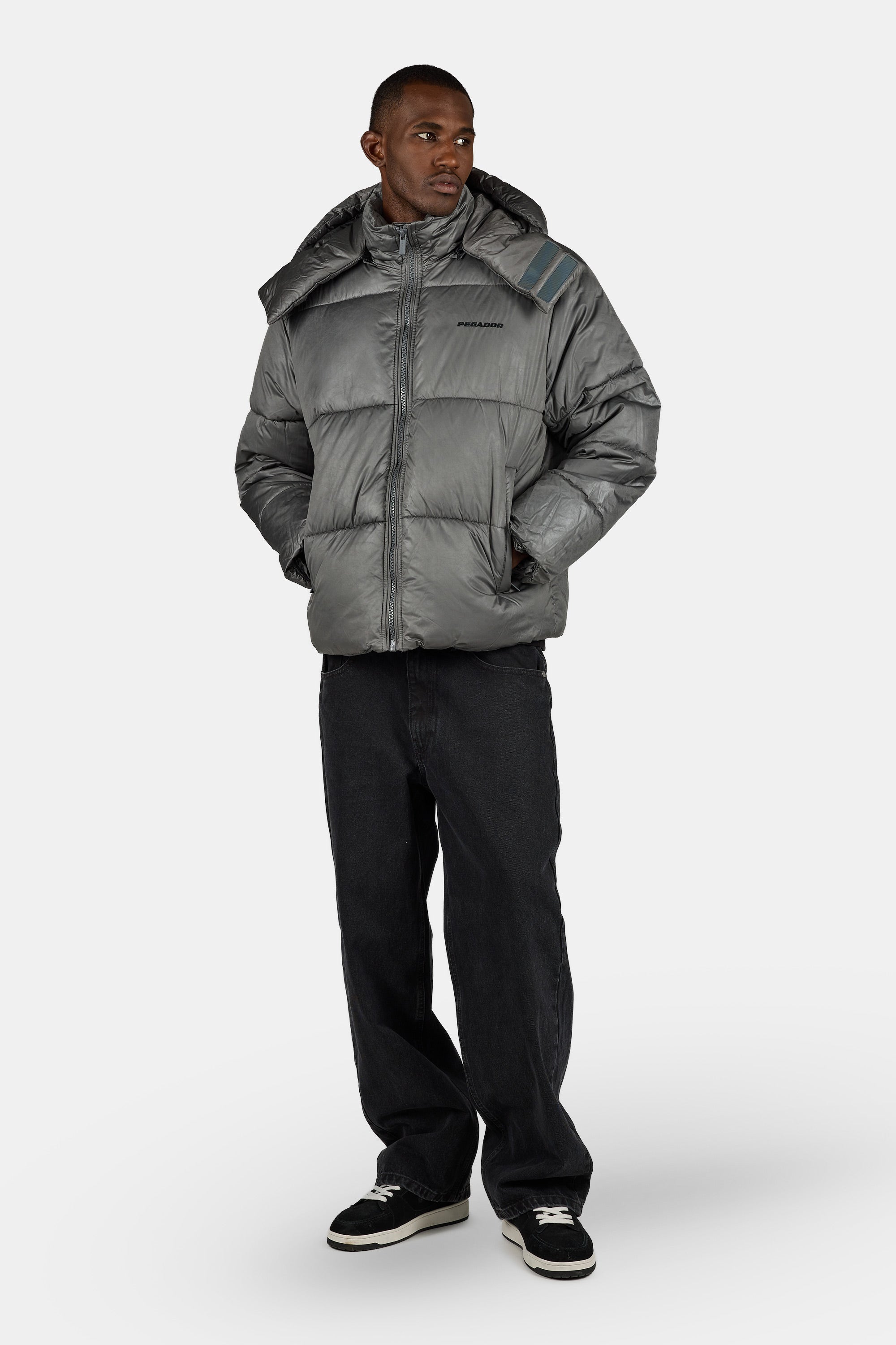 ジャケット・アウター &her Padded Coat Mugwort enof urbanbobby Logo puffer jacket in grey - And Wander | Mytheresa