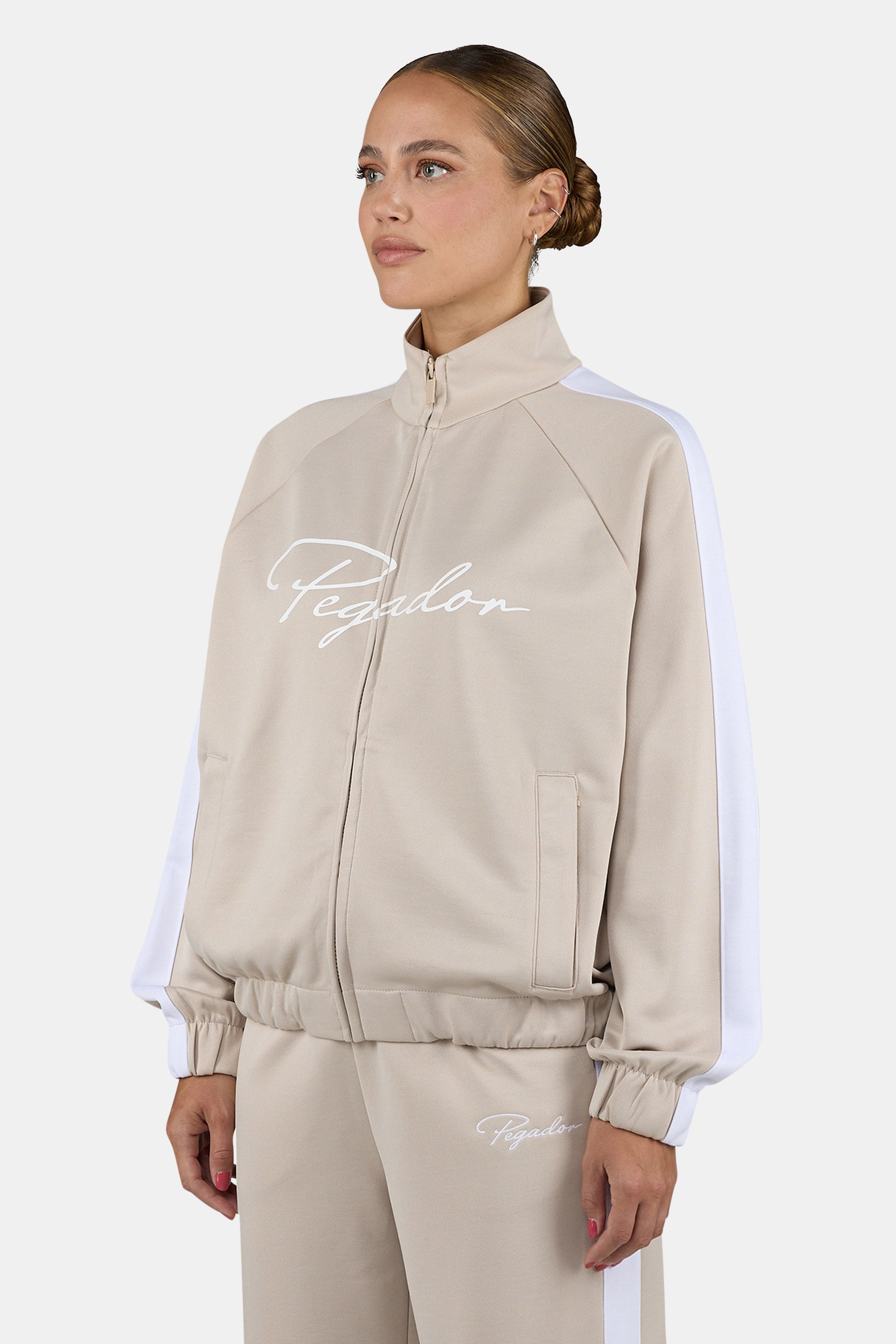 Soboya Track Jacket Light Beige – PEGADOR®