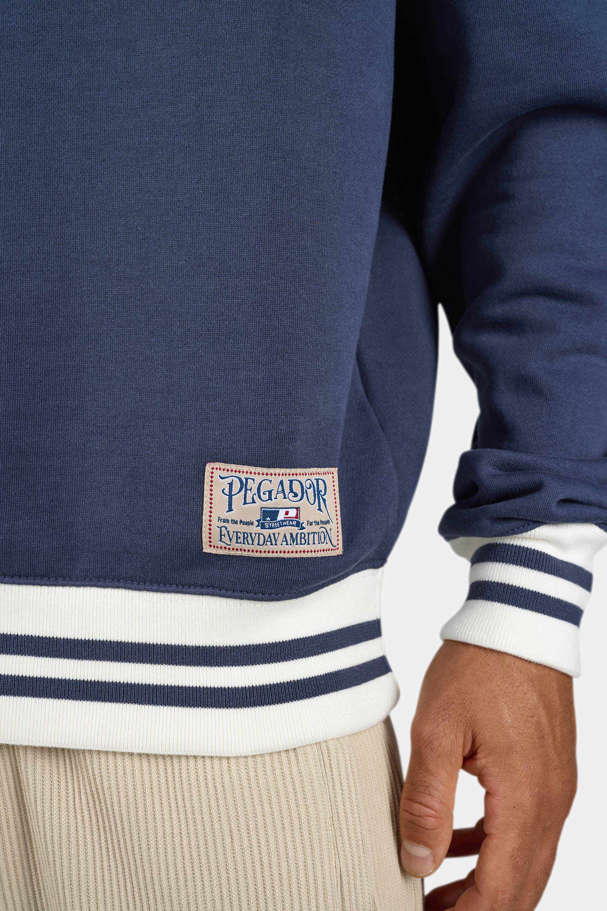 Tropa V-Neck Oversized Sweater Washed Indigo Navy – PEGADOR®