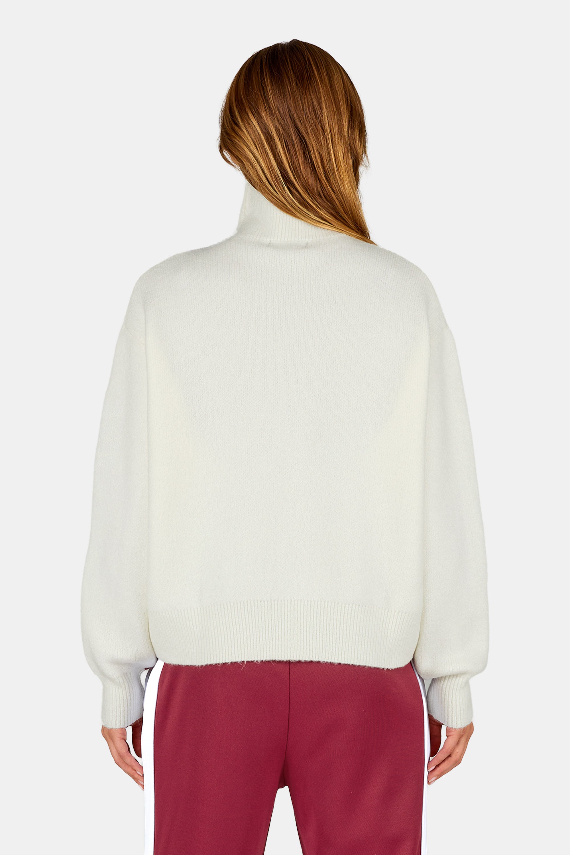 Segovia Turtleneck Knit Sweater Snow White – PEGADOR®
