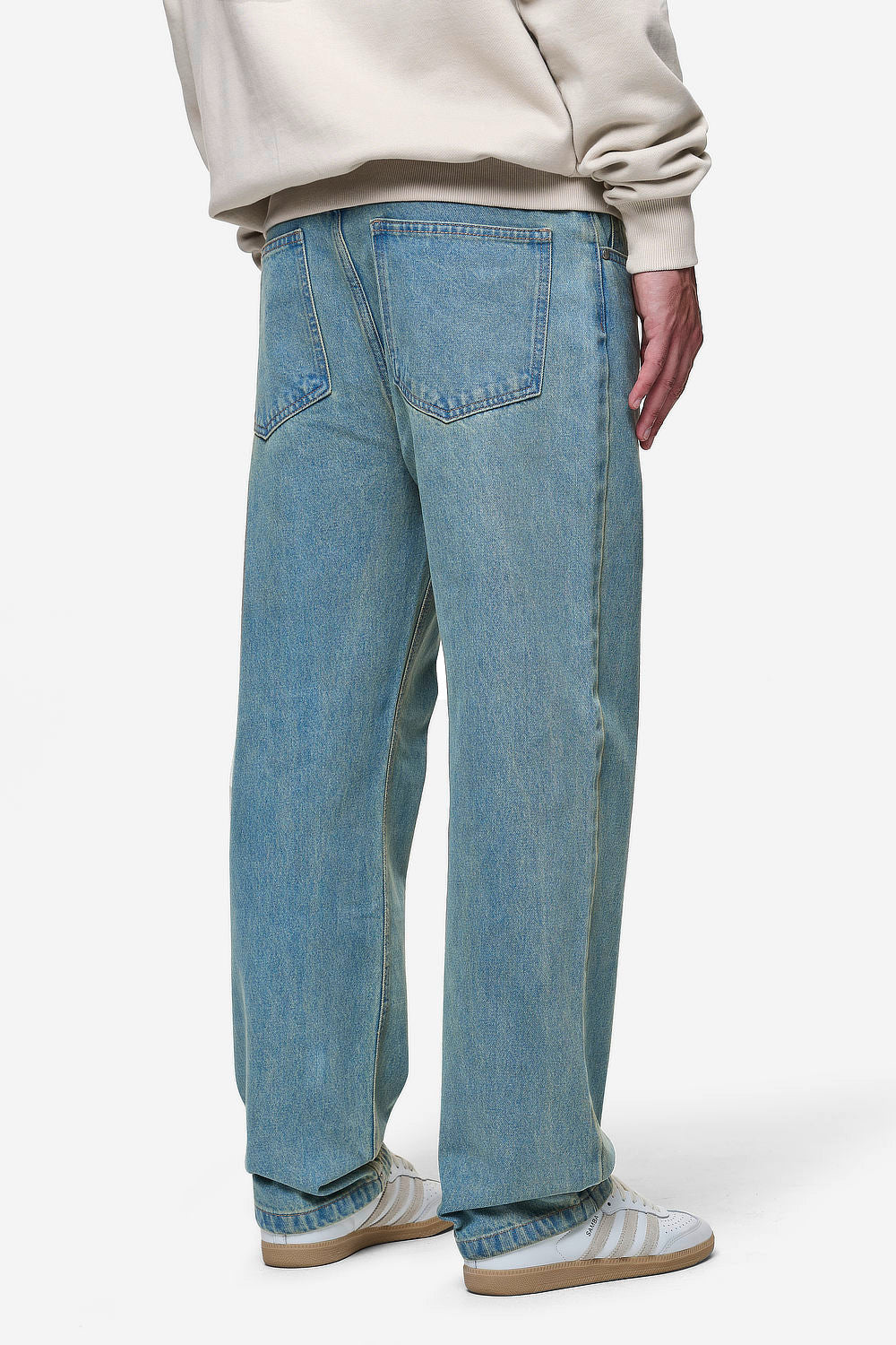 Pegador Baltra Baggy Jeans Washed Vintage Blue Gegenansicht aus der PEGADOR® Jeans Kollektion für Herren