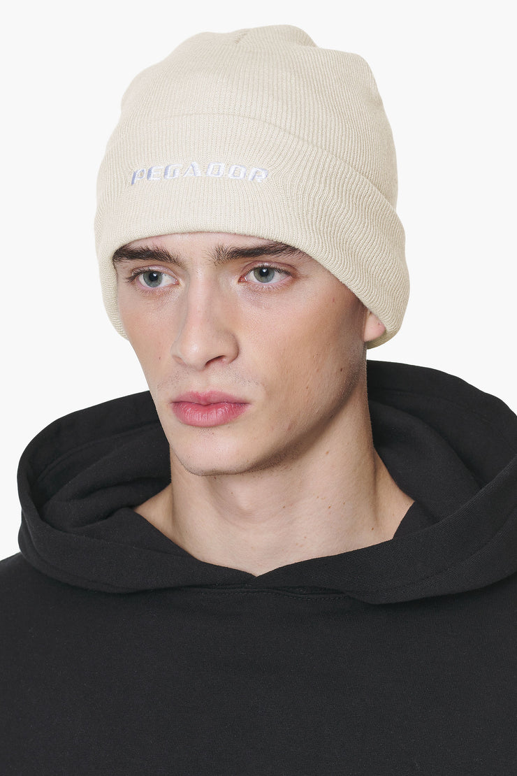 Pegador Logo Beanie Kingdom Beige White