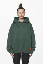 Pegador Navisk Oversized Hoodie Washed Sage Green Seitenansicht aus der Do not Disturb Kollektion für DaHerren