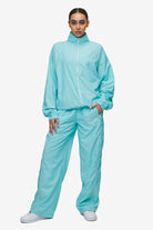 Pegador Lincoln Boxy Track Jacket Sky Blue Ganzkörper Bild aus der High summer Kollektion für DaHerren