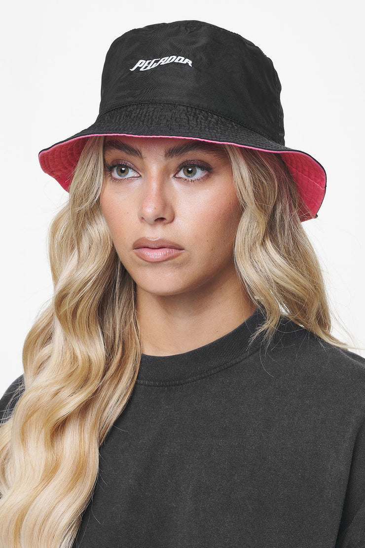 Pegador Juan Reversible Bucket Hat Black Strawberry