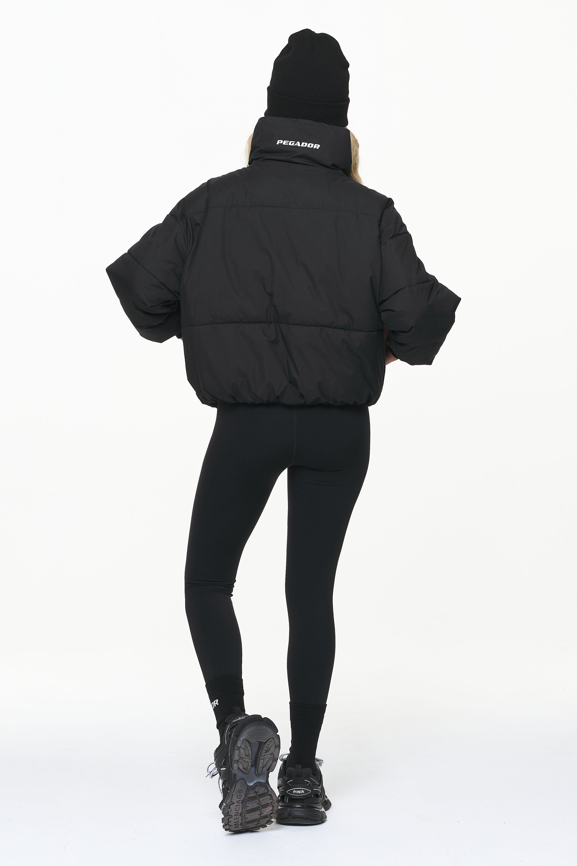 Boxy puffer best sale jacket black