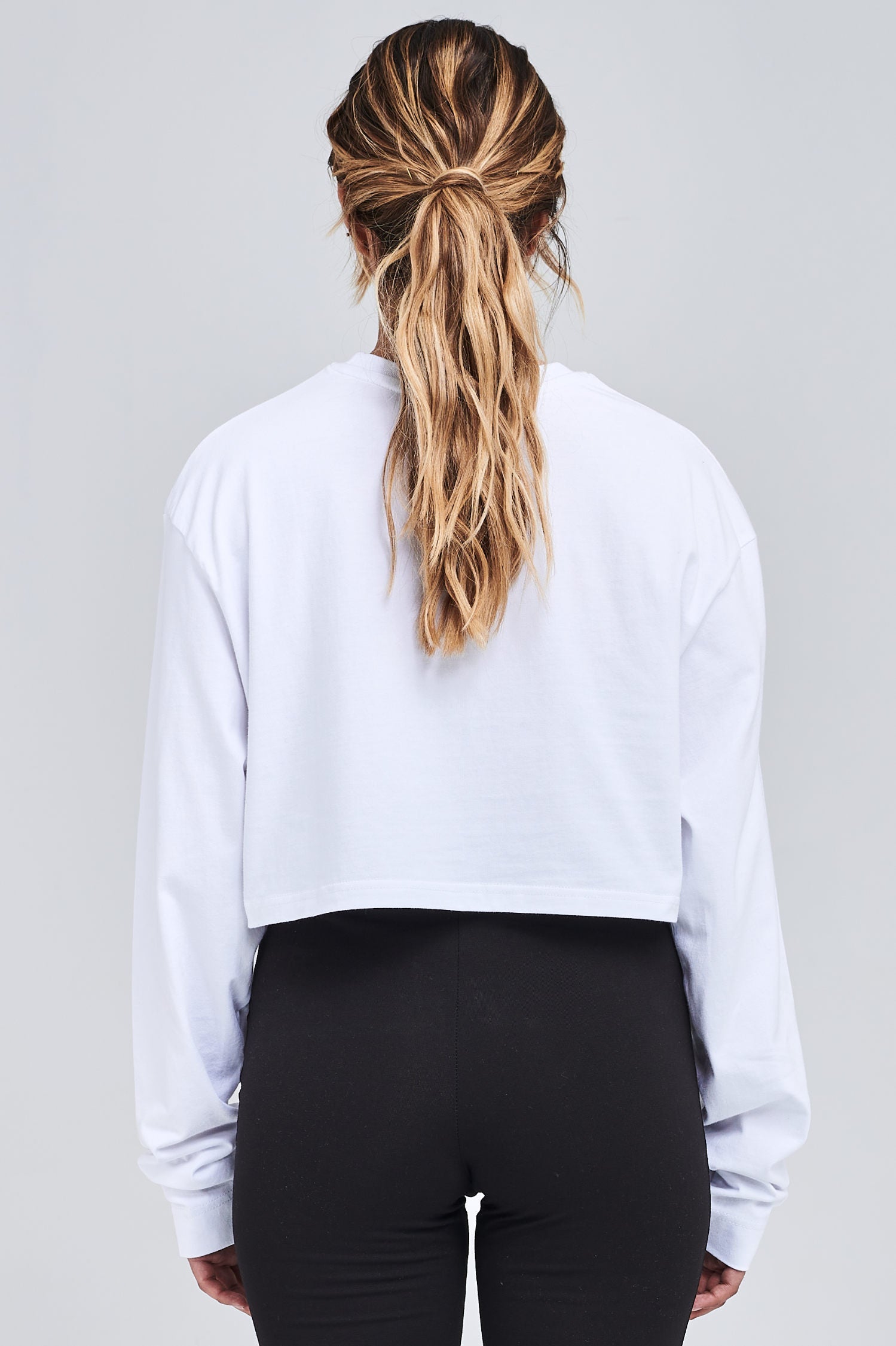 Lucy Cropped Long Sleeve White Tees | Women Modern Reality Women 